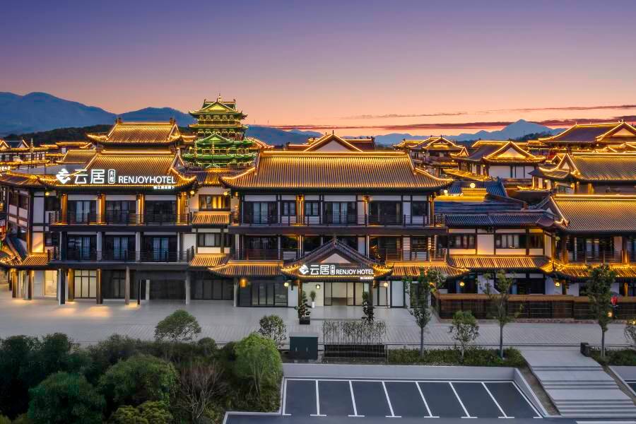 雲居酒店(九江廬山東林大佛景區店)
