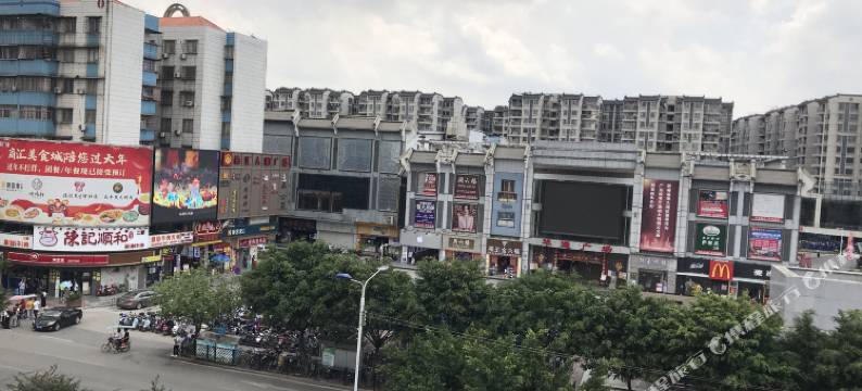 广州新光住宿(人和地铁站店)图片