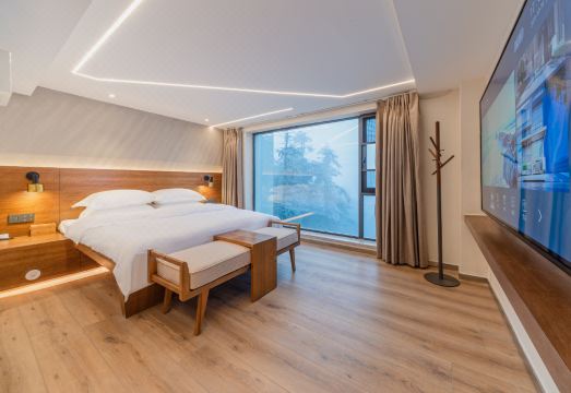 Jinding Xinxin Hotel Hotel Overview