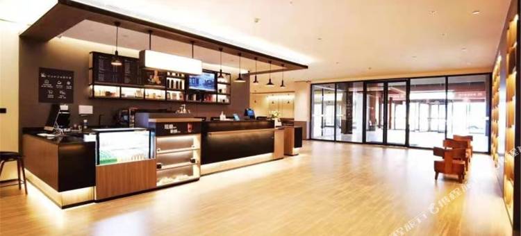 汉庭酒店(天津梅江会展中心芦北路地铁站店)图片