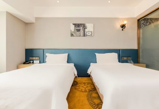 Liuhe Impression Hotel (Chengdu Shuangliu Airport Wanda) Hotel Overview