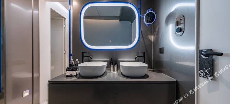 上海静安寺淮海中路亚朵X酒店图片