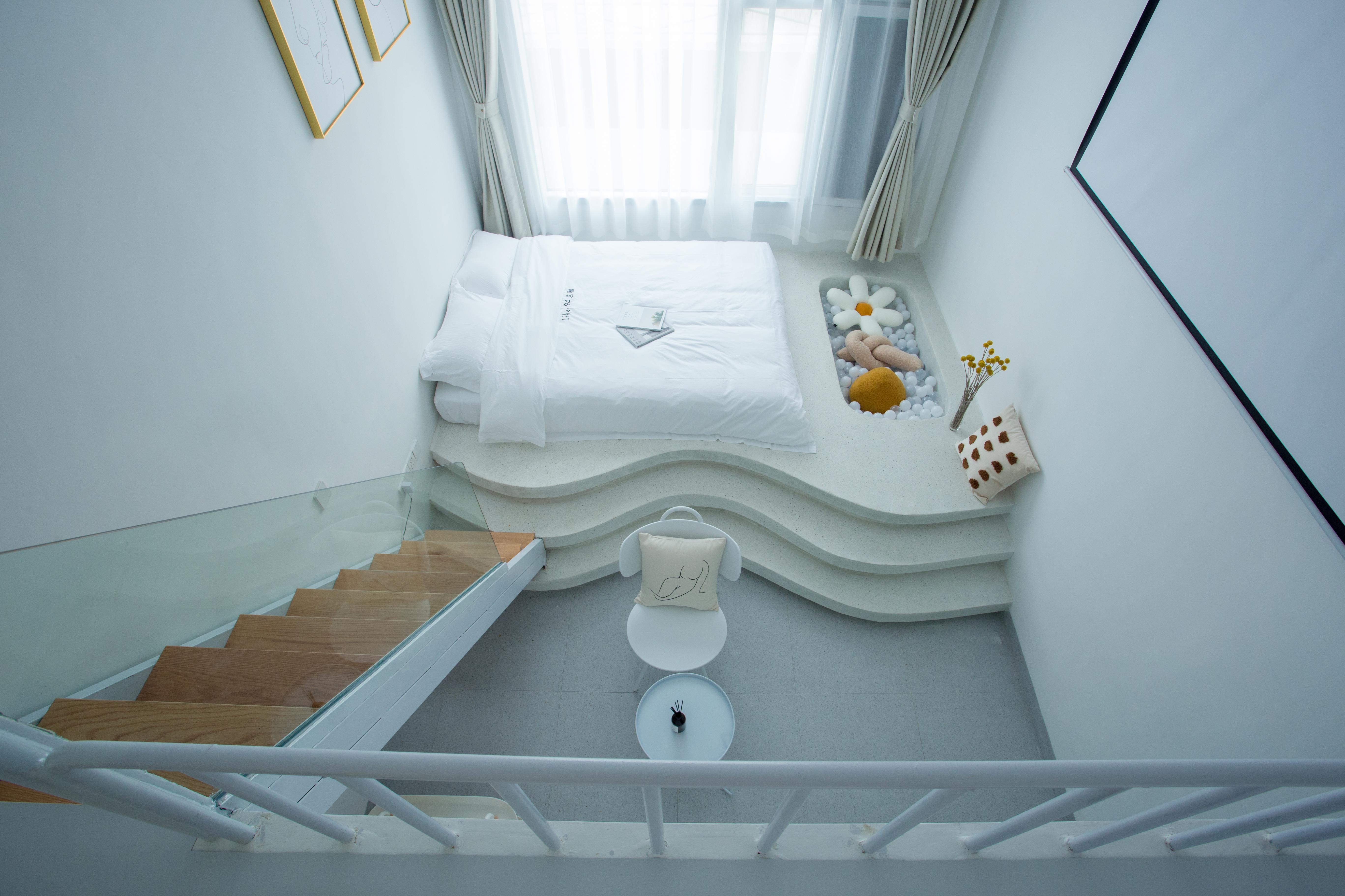 Volcanic Island Lihe94 This Xiang Homestay Over view