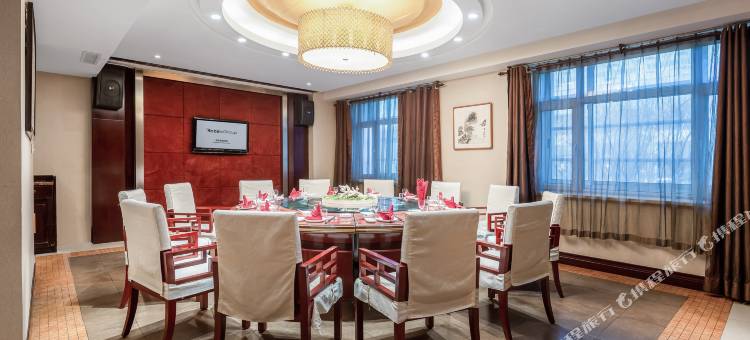 人民大厦酒店(沈阳北站皇姑万象汇店)图片