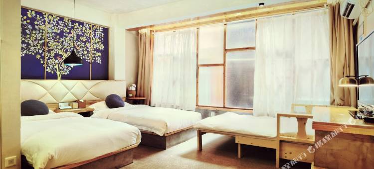 黎平肇兴青定阁图片