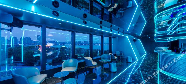 AK电竞概念酒店(武汉江汉路步行街店)图片