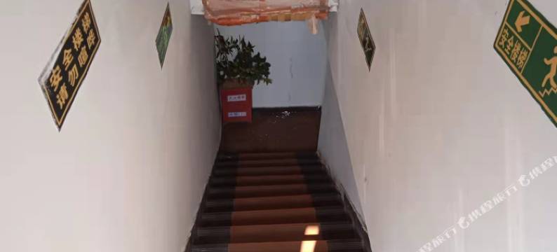 六安鸿胜浴场宾馆图片