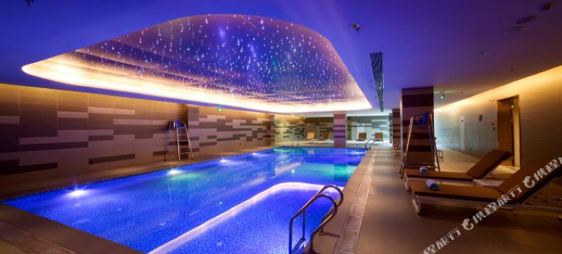 南京芯城骊景酒店(砂之船江北新区奥莱店)图片