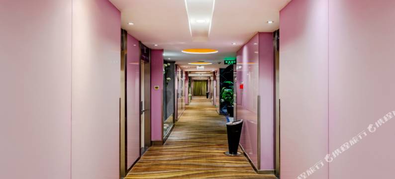 天美乐假日旅店(皖西学院店)图片