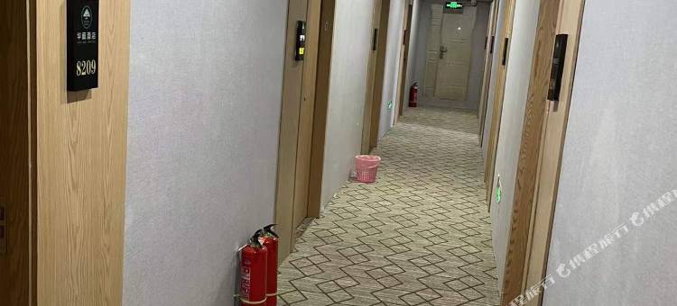 华威酒店(总部基地云岗路店)图片