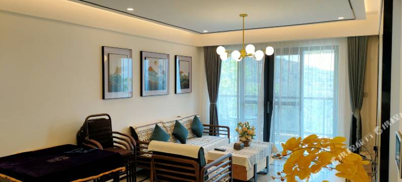 抚仙湖苏兰流云民宿(澄江太阳山小镇广场店)图片