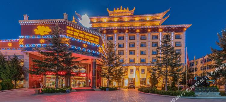 香格里拉都吉呢咪藏文化主题酒店(独克宗古城店)图片