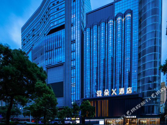 深圳罗湖东门亚朵X酒店