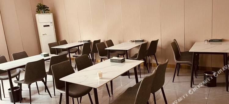 君澜酒店(沁阳焦百商厦店)图片