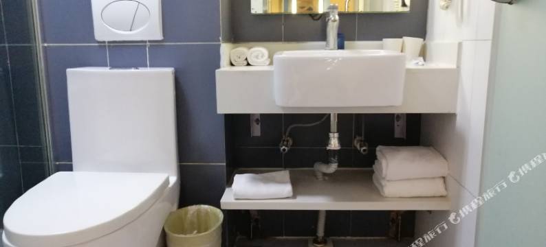 仅庭酒店(平阴汽车总站店)图片