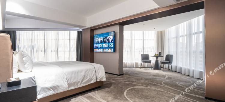 乐芙·雅智能酒店(湛江国贸城市广场店)图片