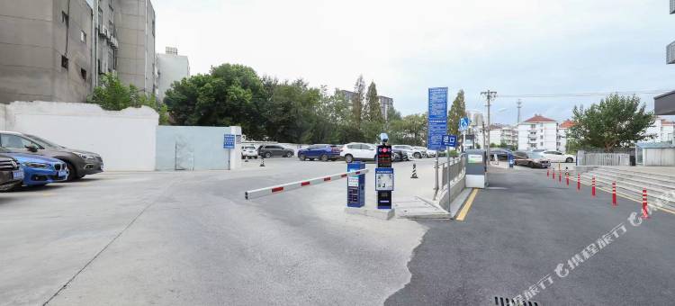 咖居酒店(南京工业大学龙华路地铁站店)图片