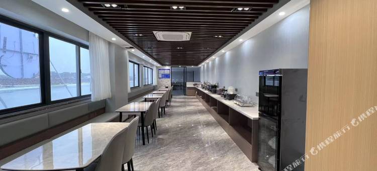 如家睿柏·云酒店(宜兴和桥汽车站店)图片