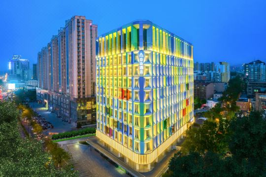 济南大明湖花园路亚朵酒店预订价格,联系电话位置地址【携程酒店】