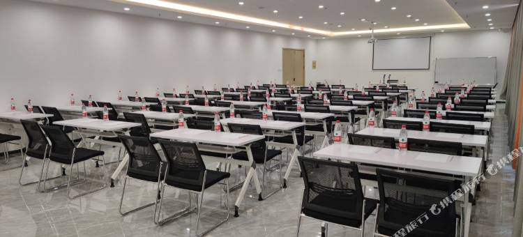 滕州真爱商城荆河西路亚朵X酒店图片