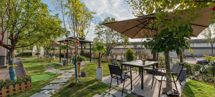 丽橙酒店·智(宜昌火车东站店)图片