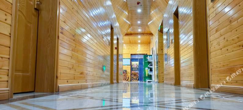 七彩丹霞鸿源酒店图片