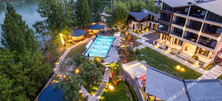 YOLO 惹莲・山河集|Designer 河景树屋度假民宿图片