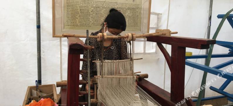 夏河·贤择云居图片