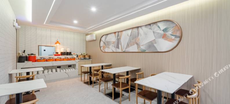 柏曼酒店(上海财经大学江湾地铁站店)图片