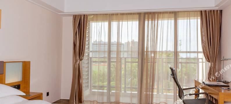 海口中改院国际学术交流中心酒店(会展中心五源河体育场店)图片