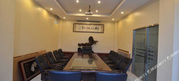 鸿翔商务酒店图片