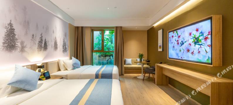 兰州璞阅·云智能酒店(兰州中心西站什字地铁站店)图片