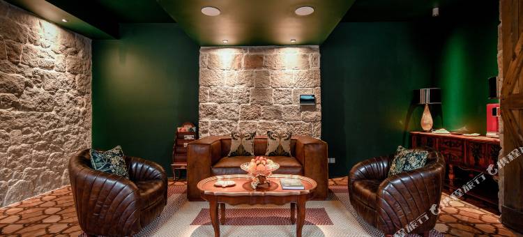 秦格喜海拔1499秘境民宿图片