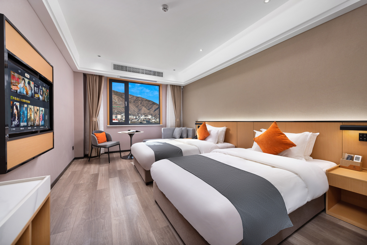 Jinchuan Yulong Hotel Over view