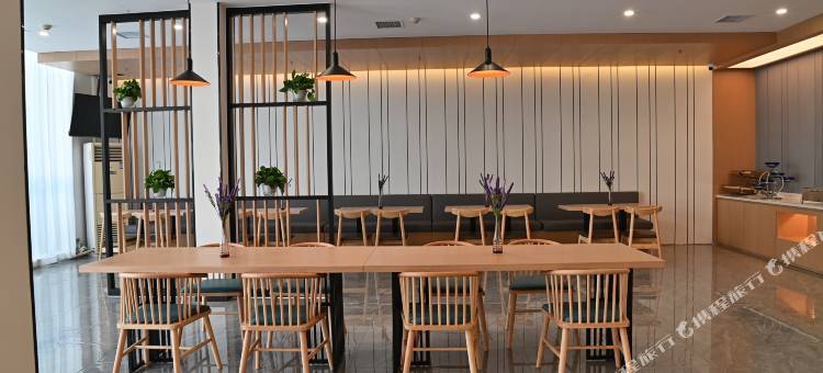 如家UP华驿浩睡酒店(临沂蒙山大道鲁南家具城店)图片