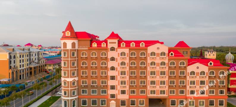 布尔津文苑酒店(俄罗斯风情街店)图片