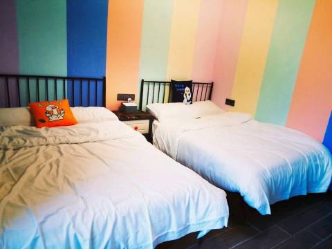 凡凡闲色彩度假度假别墅(环岛公路分店)