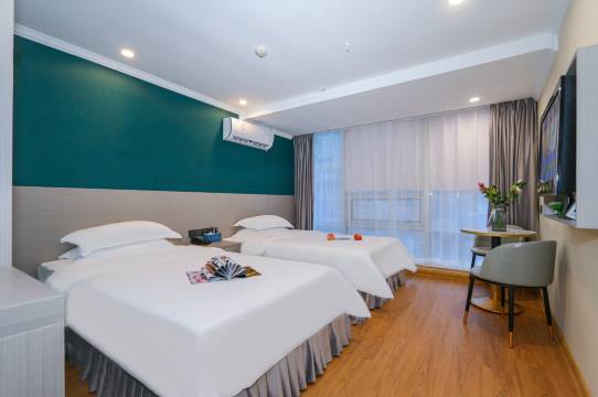 泊捷连锁酒店(厦门火车站明发商业广场店)