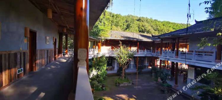 乾坤山庄(青城外山店)图片