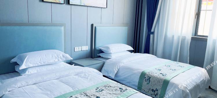 日土云庭易居宾馆图片