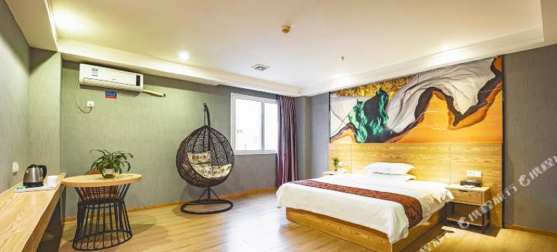 兰丽百合酒店(新达城时代广场北湖店)图片