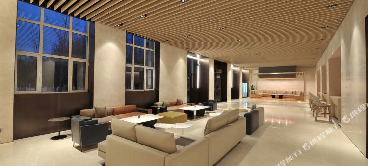 银通奕居假日酒店(阜新市人民政府店)图片