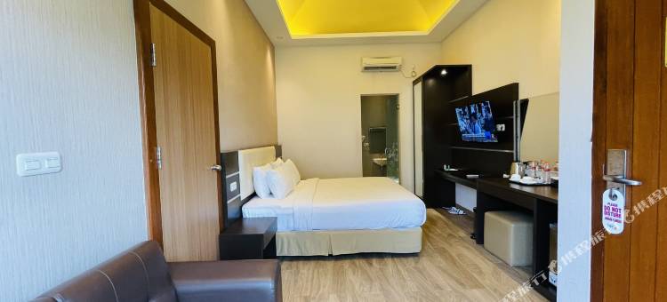 加鲁特卡哈亚别墅(Cahaya Villa Garut)图片