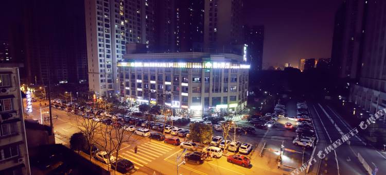 城市便捷酒店(长沙三一大道国防科大公交站店)图片