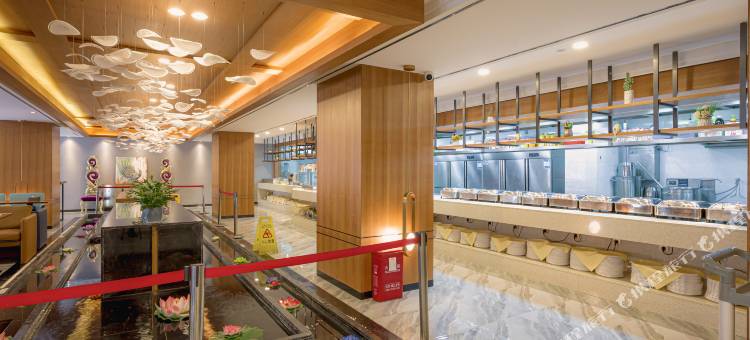 樱花温泉假日酒店图片