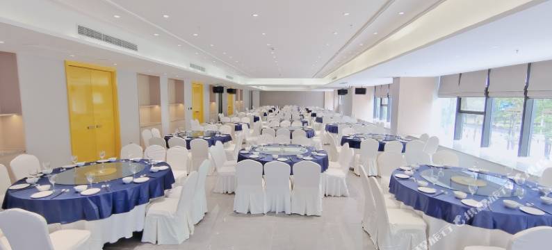 自贡汇东天骄大酒店(华商国际城店)图片