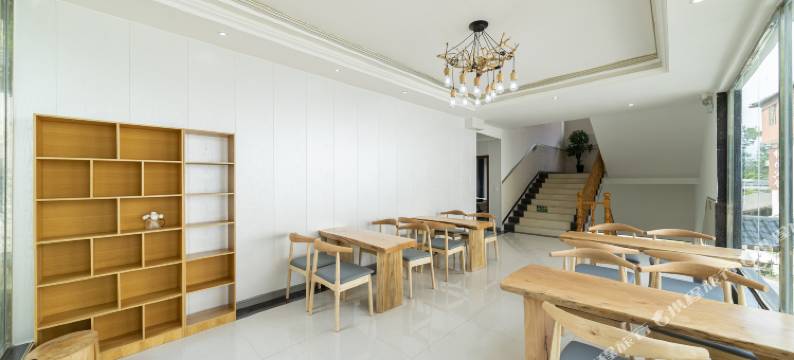 碧峰峡观山云隐民宿图片