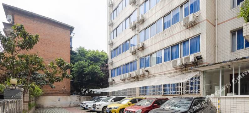 华通悦达酒店(成都春熙路新南门地铁站店)图片