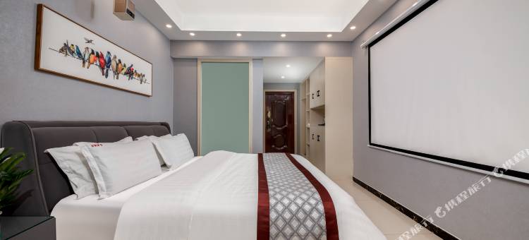 青巢观影酒店(天明财富广场店)图片