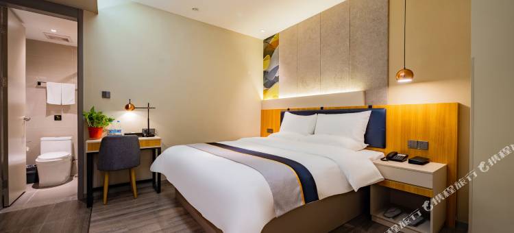 睿柏·云酒店(曲江理工大学交大南洋时代店)图片